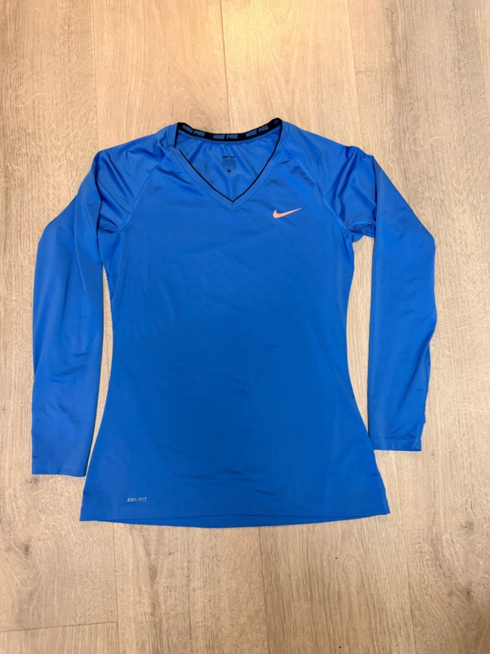 Nike Royal Blue Long-Sleeve V-Neck Performance Top